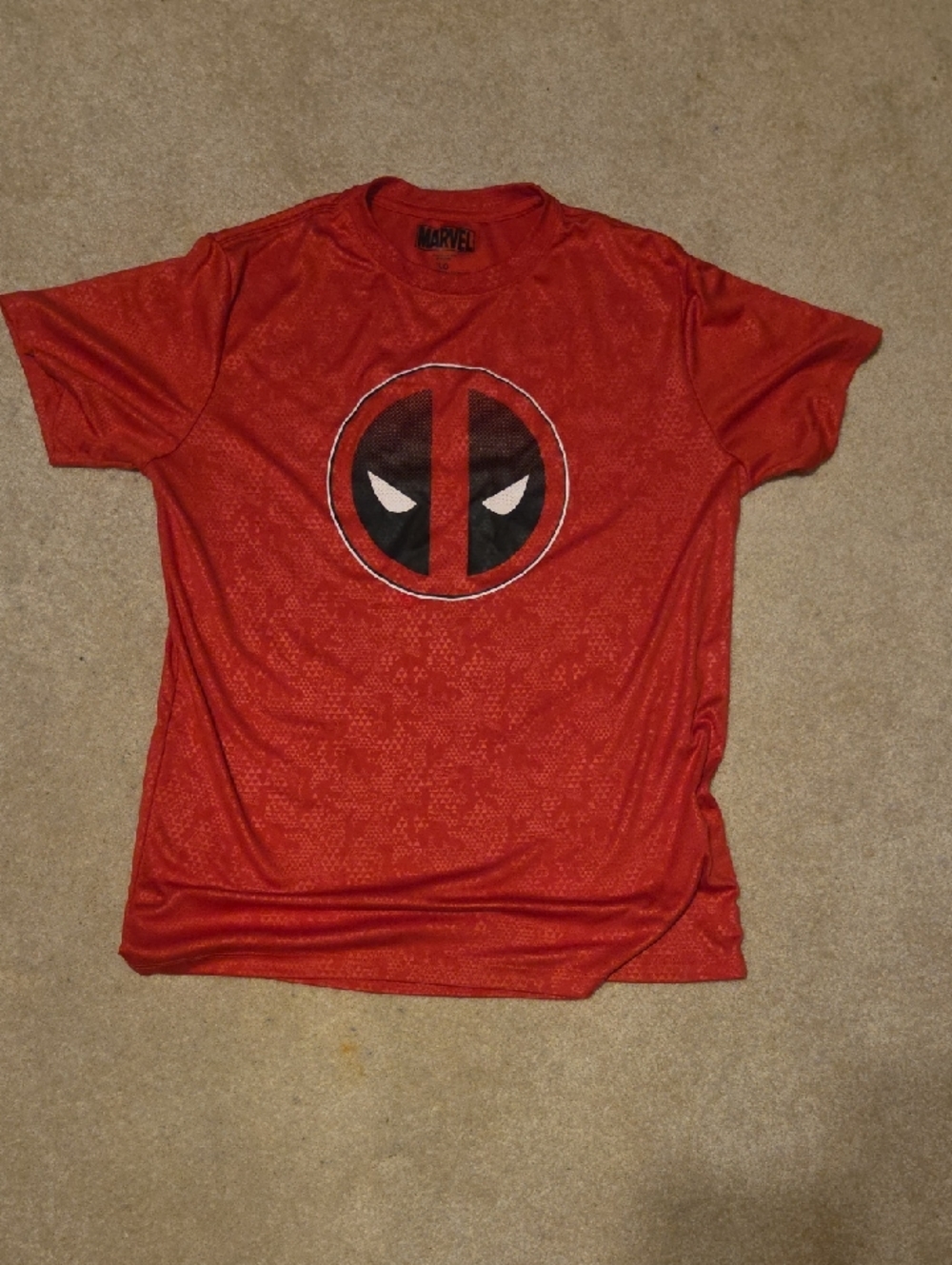Marvel Red Deadpool Face Logo Athletic Tee